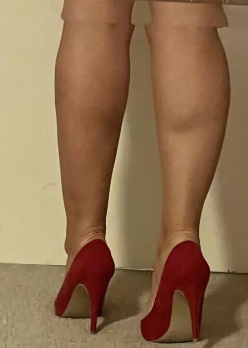 👠 I’ll walk all over you in these (F)