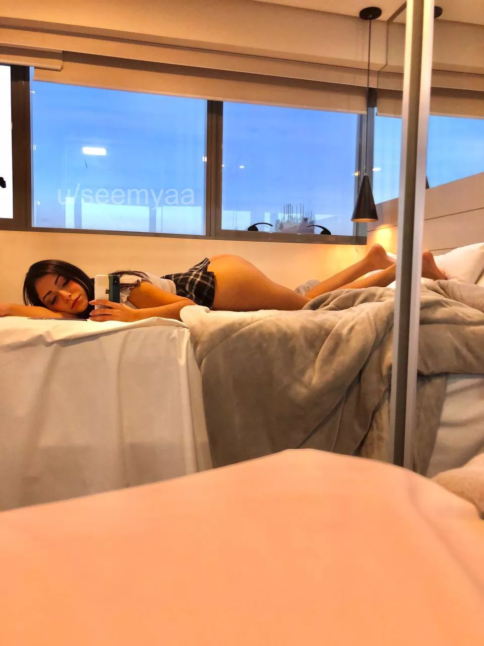 I'm bored. Please fuck me. I'm ready [F]