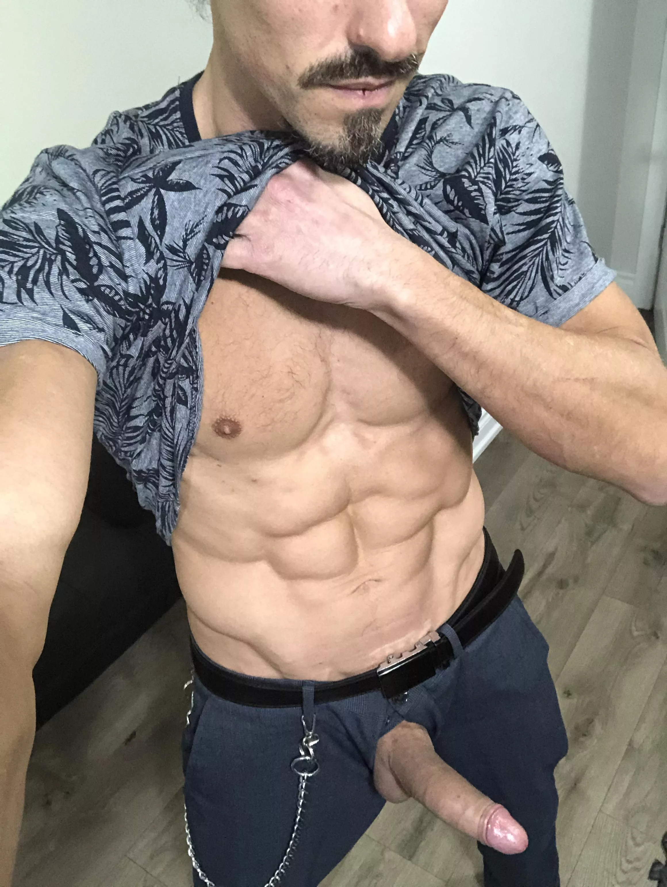 It feels better than it l👀ks!