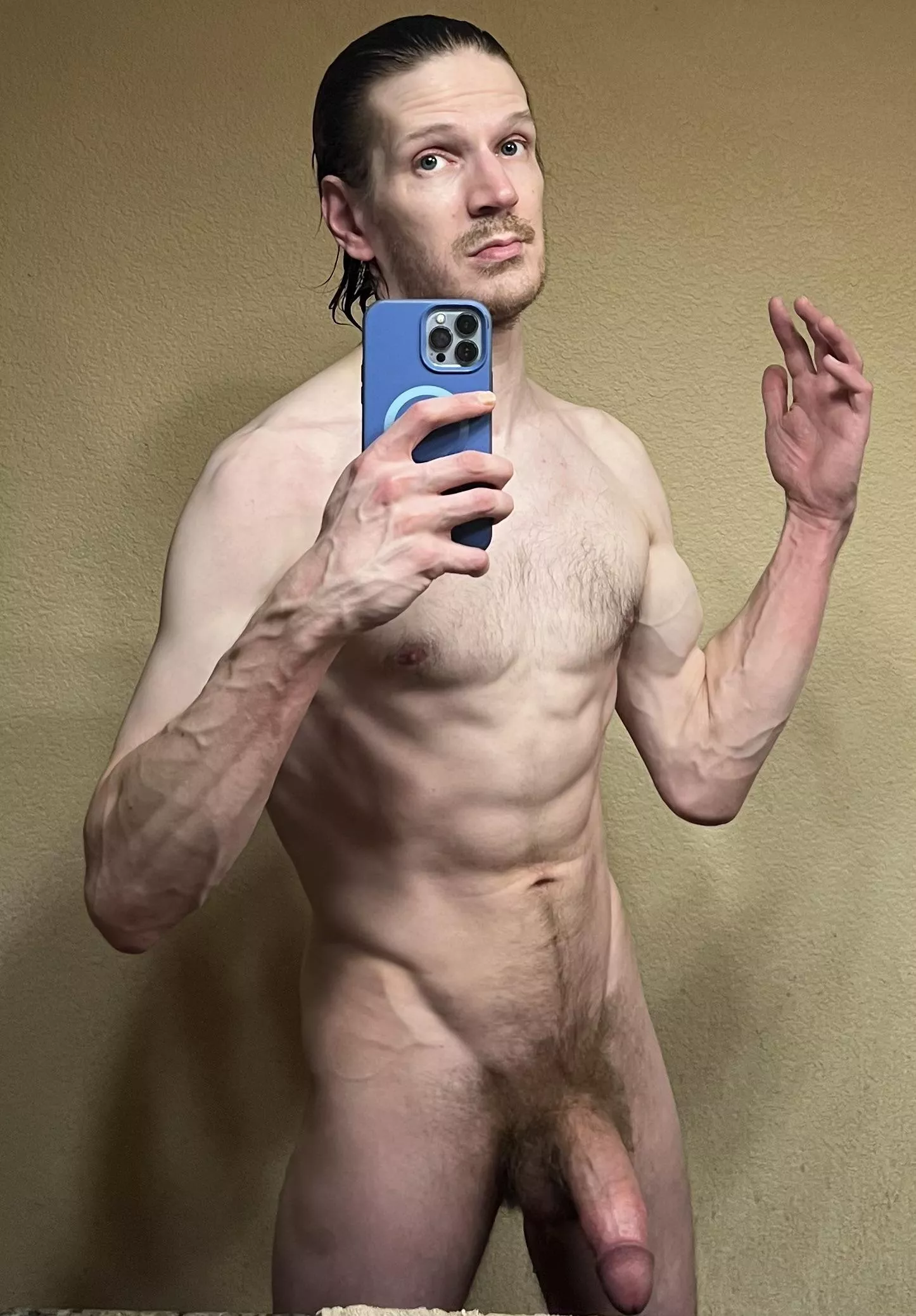 It’s towel Tuesday, but I seem to have lost my towel. [40]