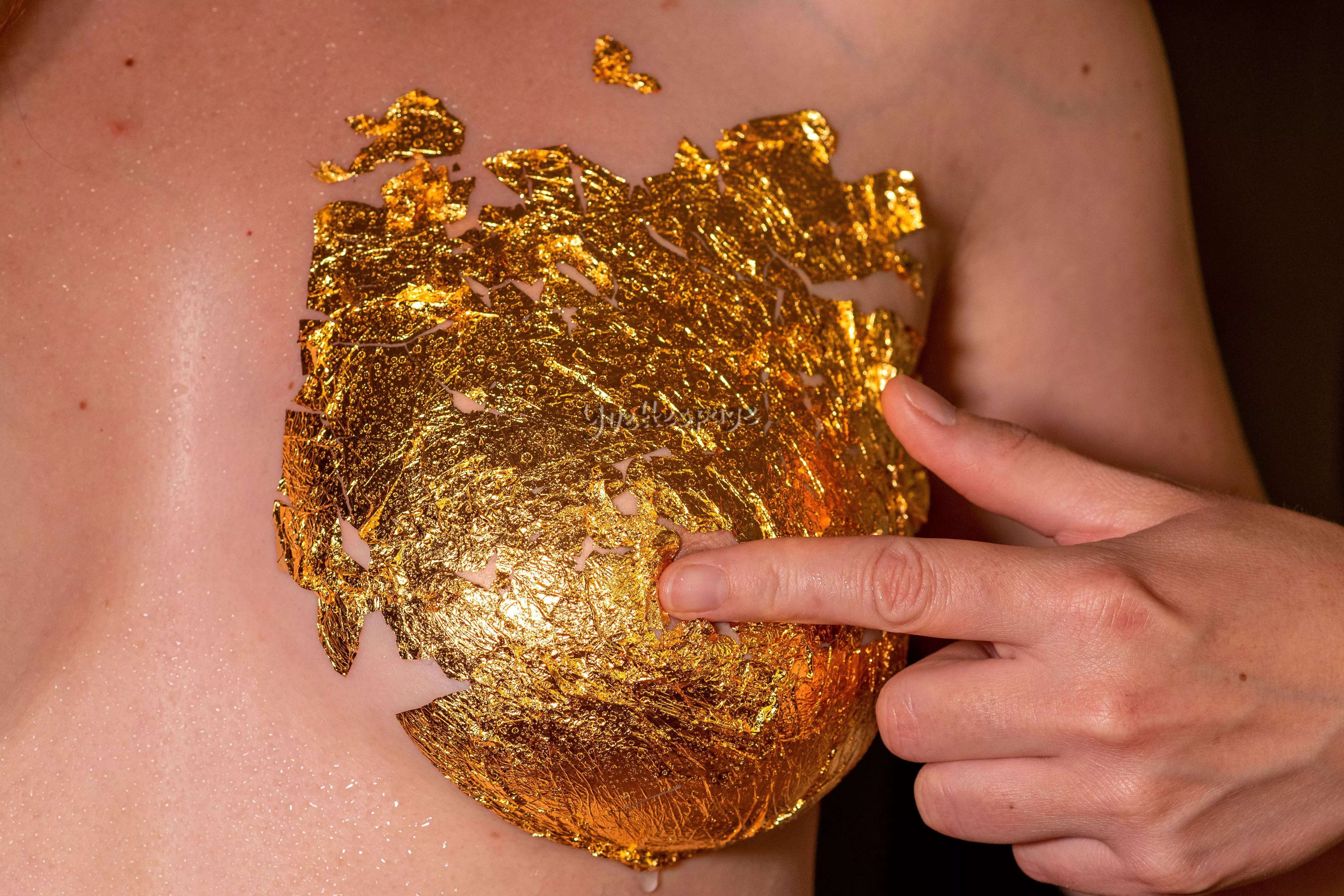 Just playing with some gold