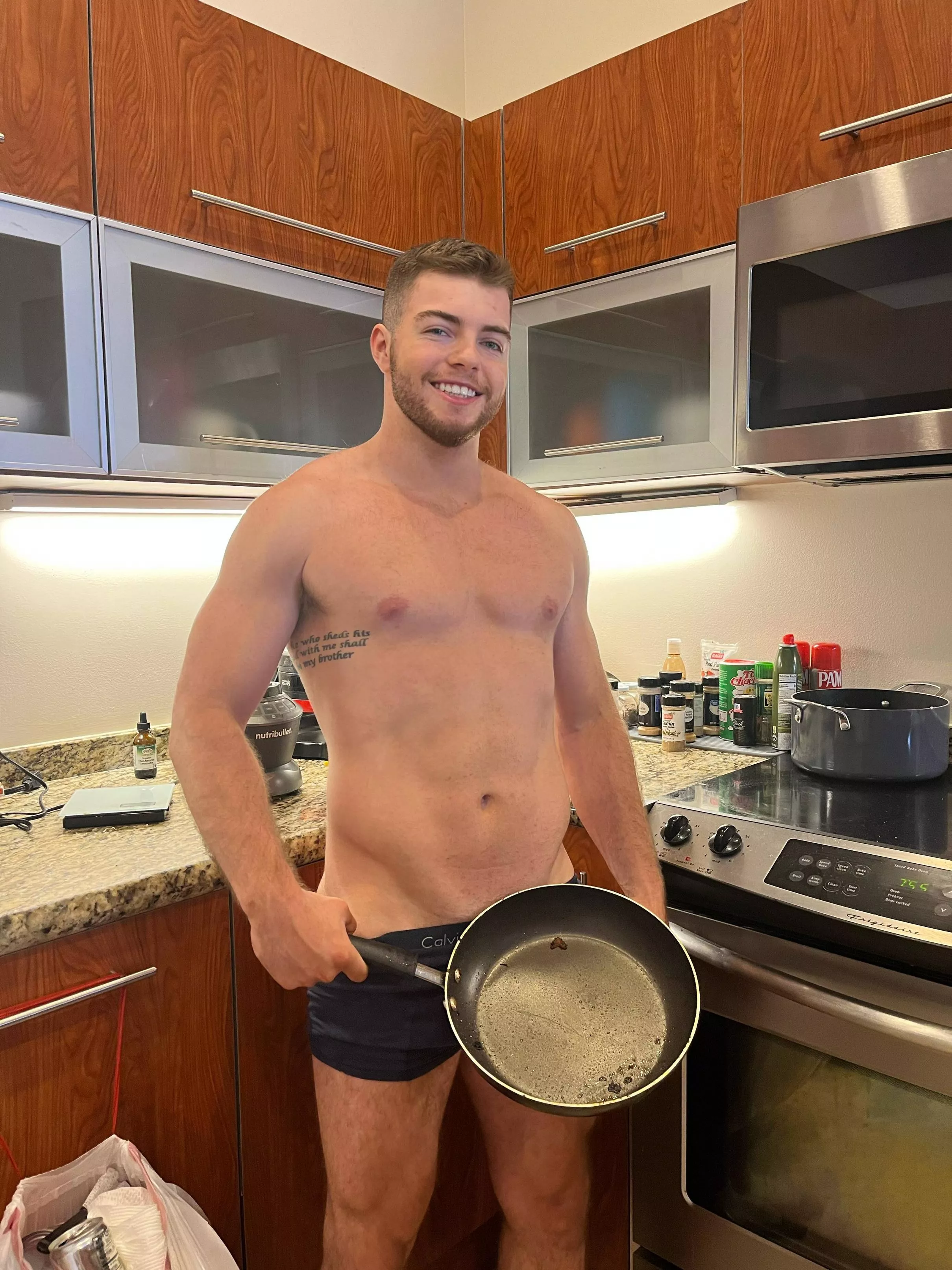 Make sure you eat healthy😋