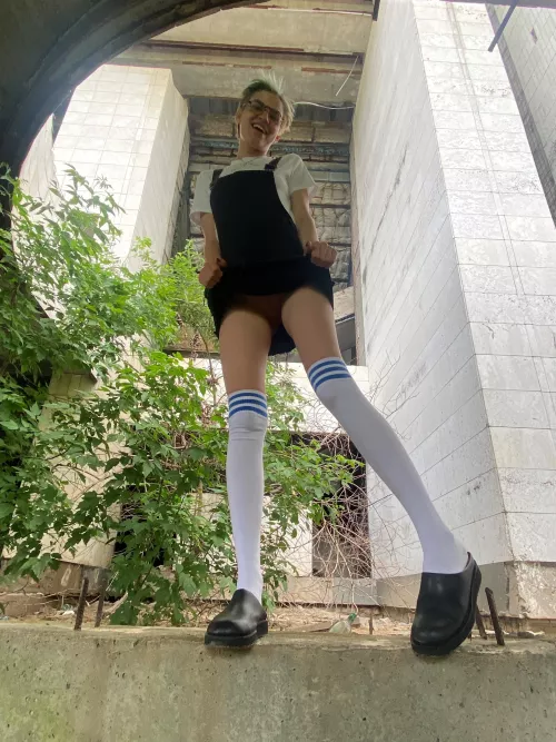 My foot is down to feetplay