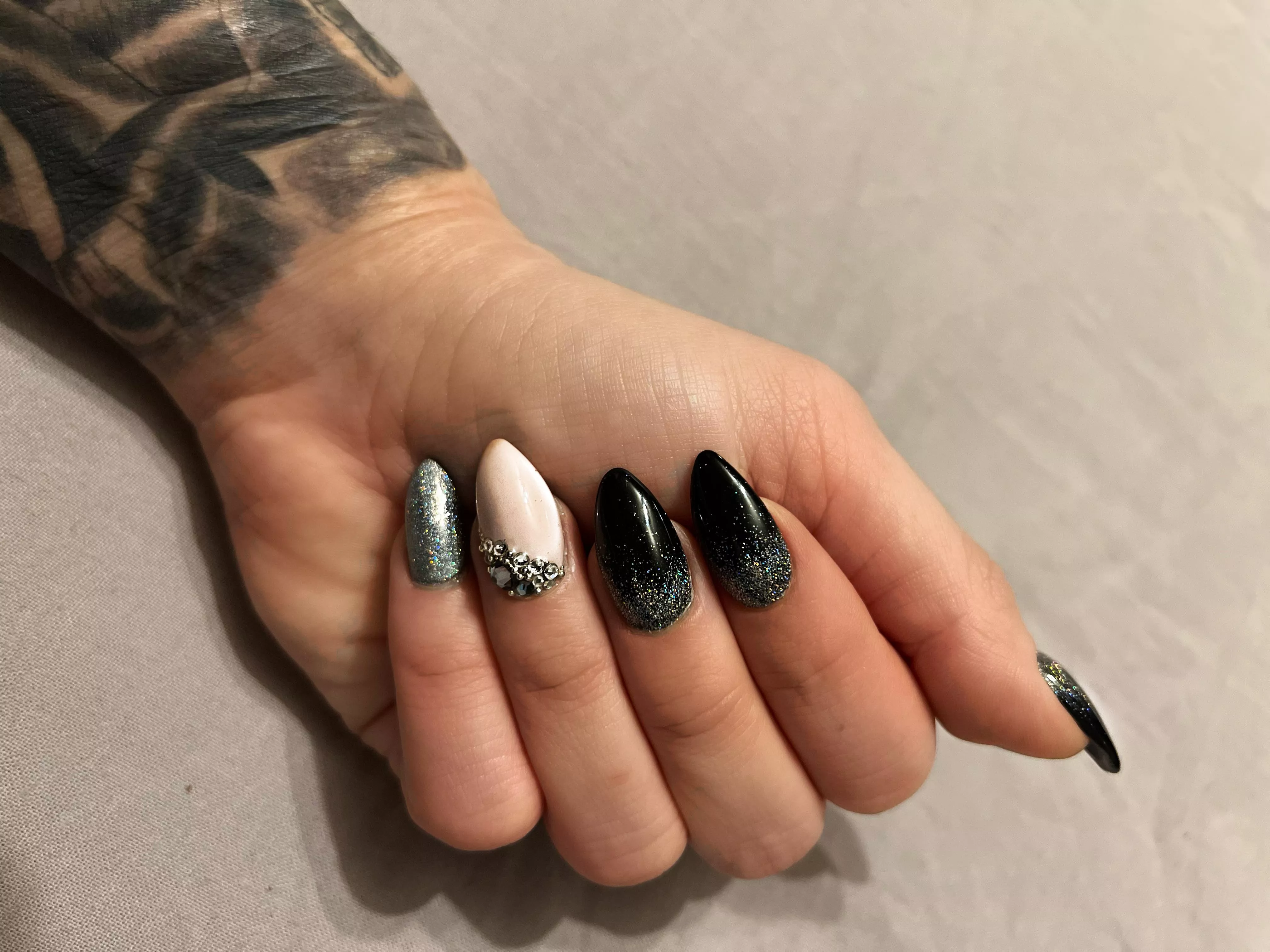 New nails 🥰