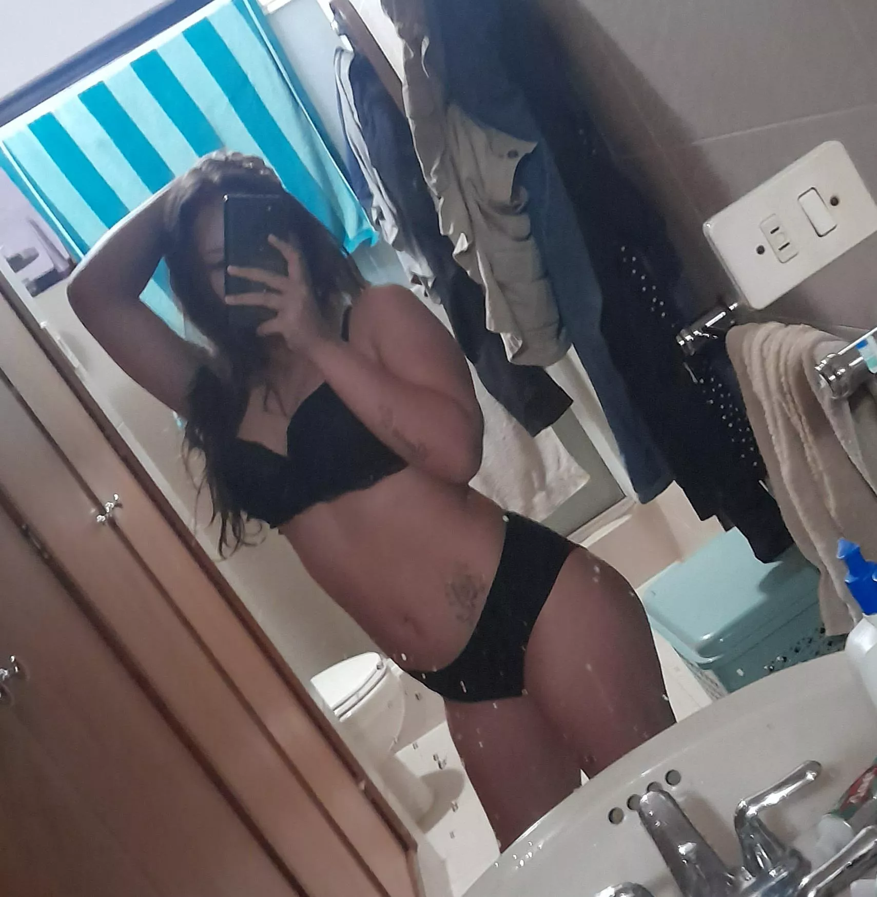 [Selling]🔥(20) years old [F] 🐇 latina lady looking for my SD♦️ (custom pics and vids 📸, private cam and sex tapes , sexting or GFE 🎀 ) i can verified ✔ Kik : Fanimendez_20 Snapchat : fanimendez354 (ONLY PAYPAL🤑)