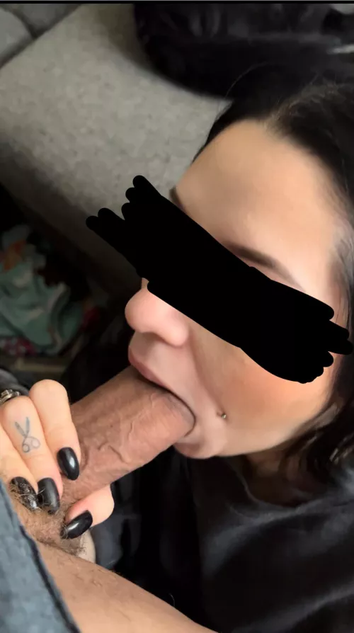 She loves them thick 👌🏽