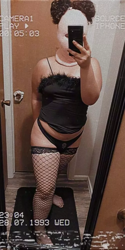 Thick and lovely cheap videos available add my snapchat dthehost