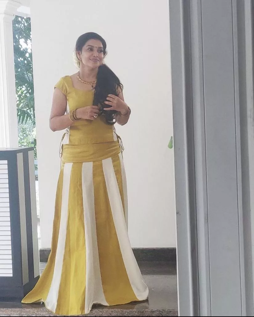 This my mummy iam her son.anyone make mom has slut i give mummys instagram accout username and password