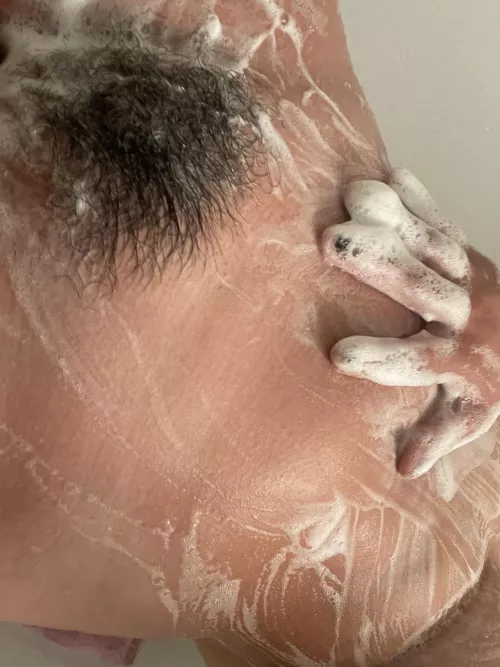 Wanna give me a hand?💦 🧼 😜