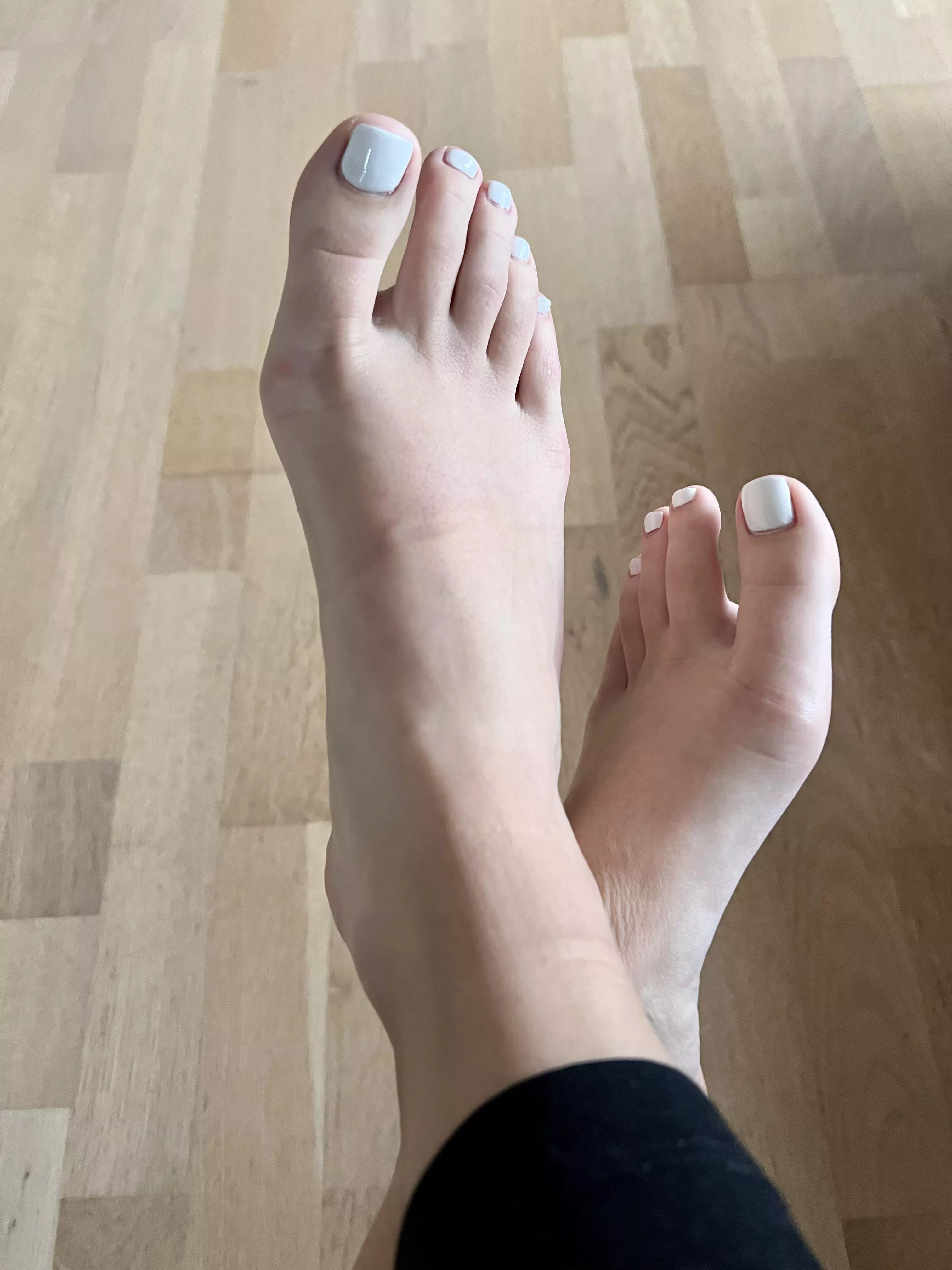 Wanna take a sniff?😌