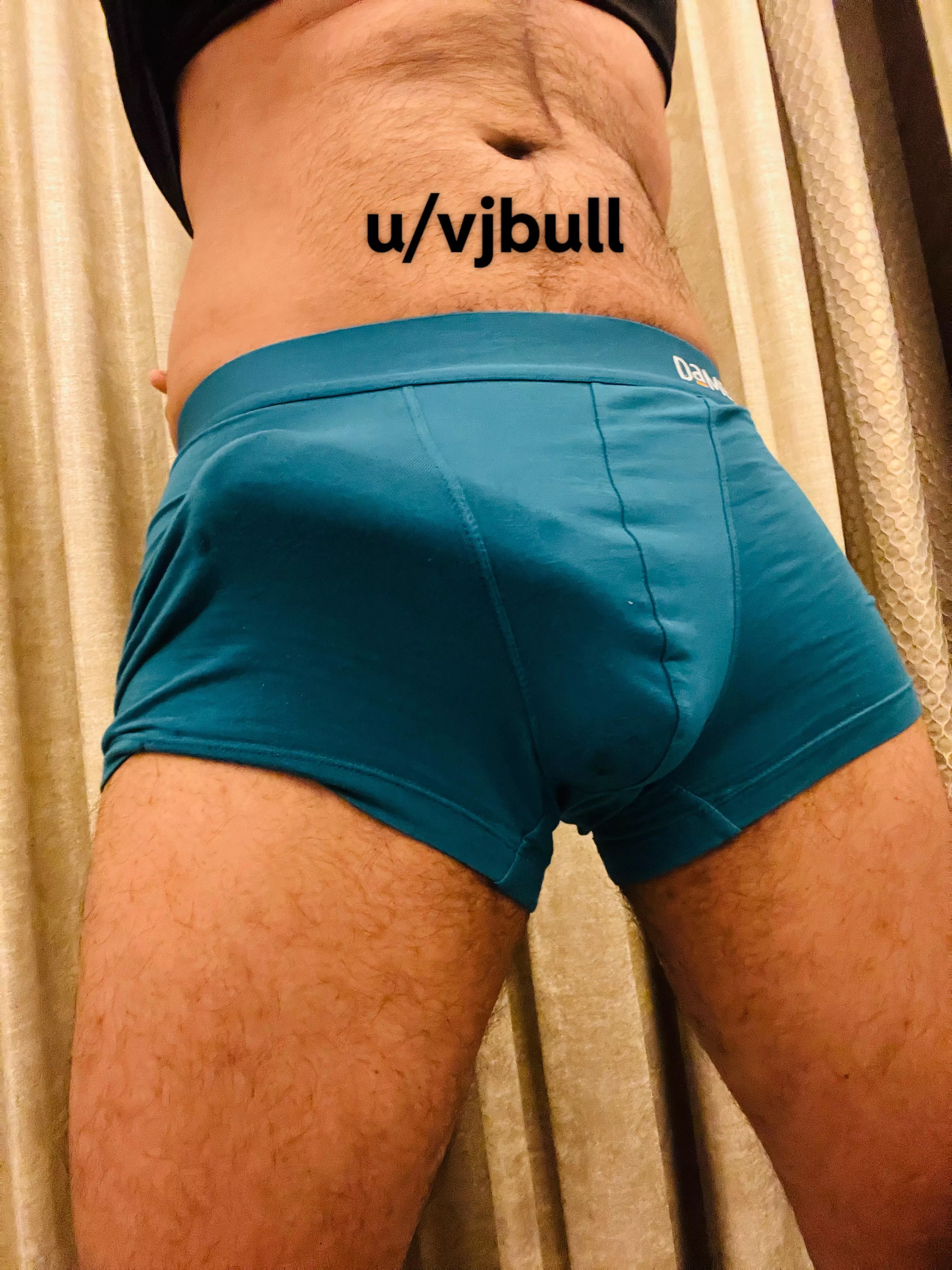 Which bulge looks better, to the sides or to the bottom?