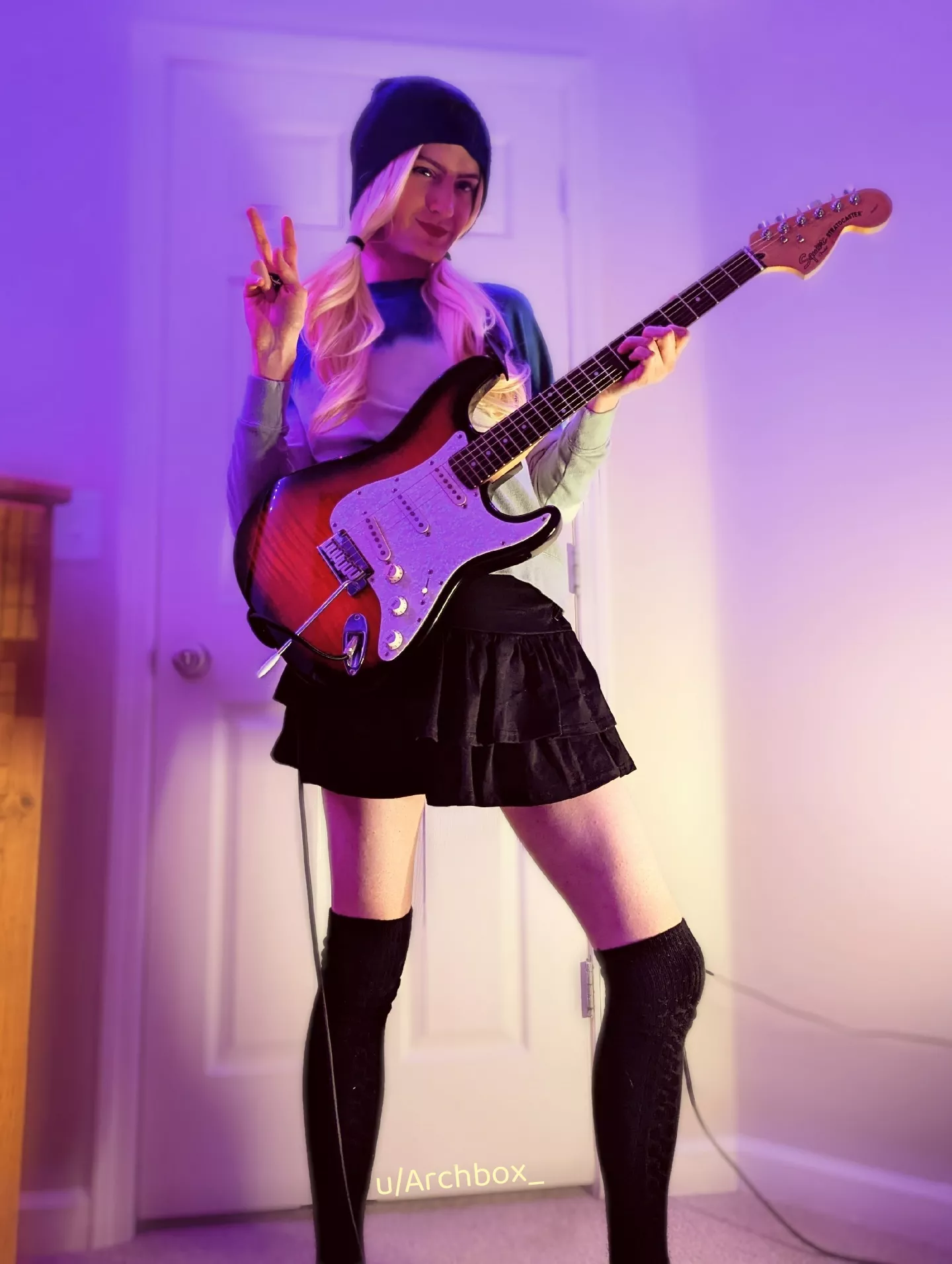 who will let me play them some melodies? :3