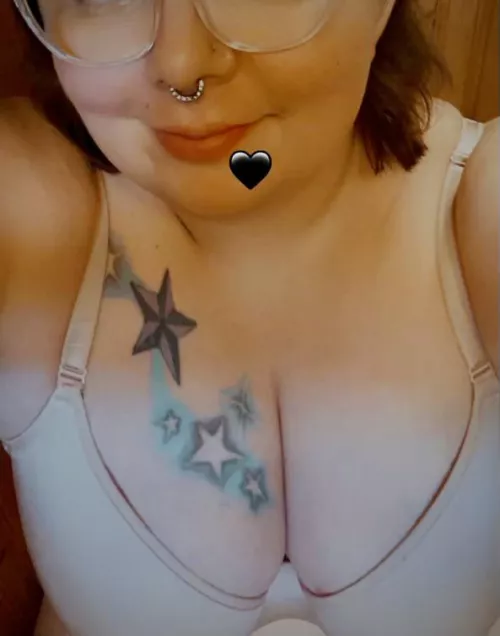 Would you cover them with your cum? ☺️🤤