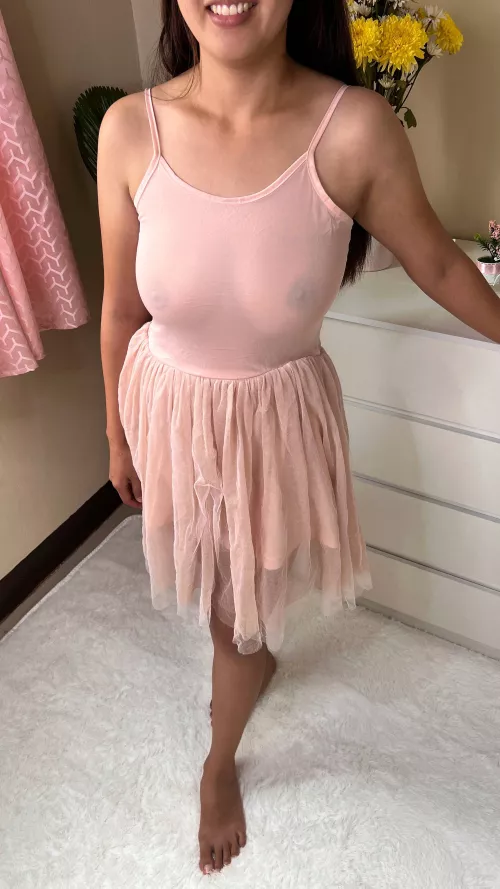 Would you introduce your new asian girlfriend to your mates like that?