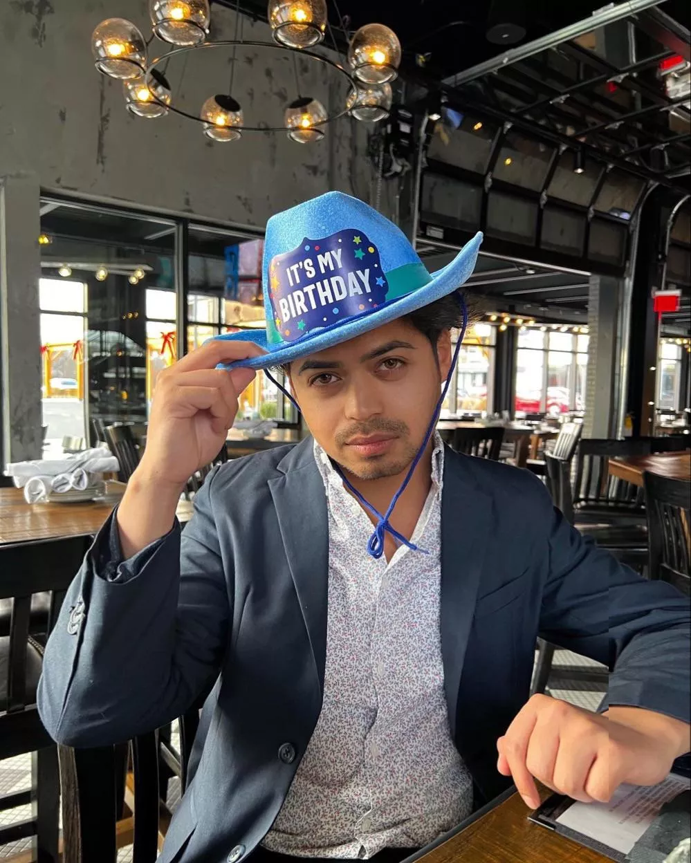 28 years young today 🥳🎂