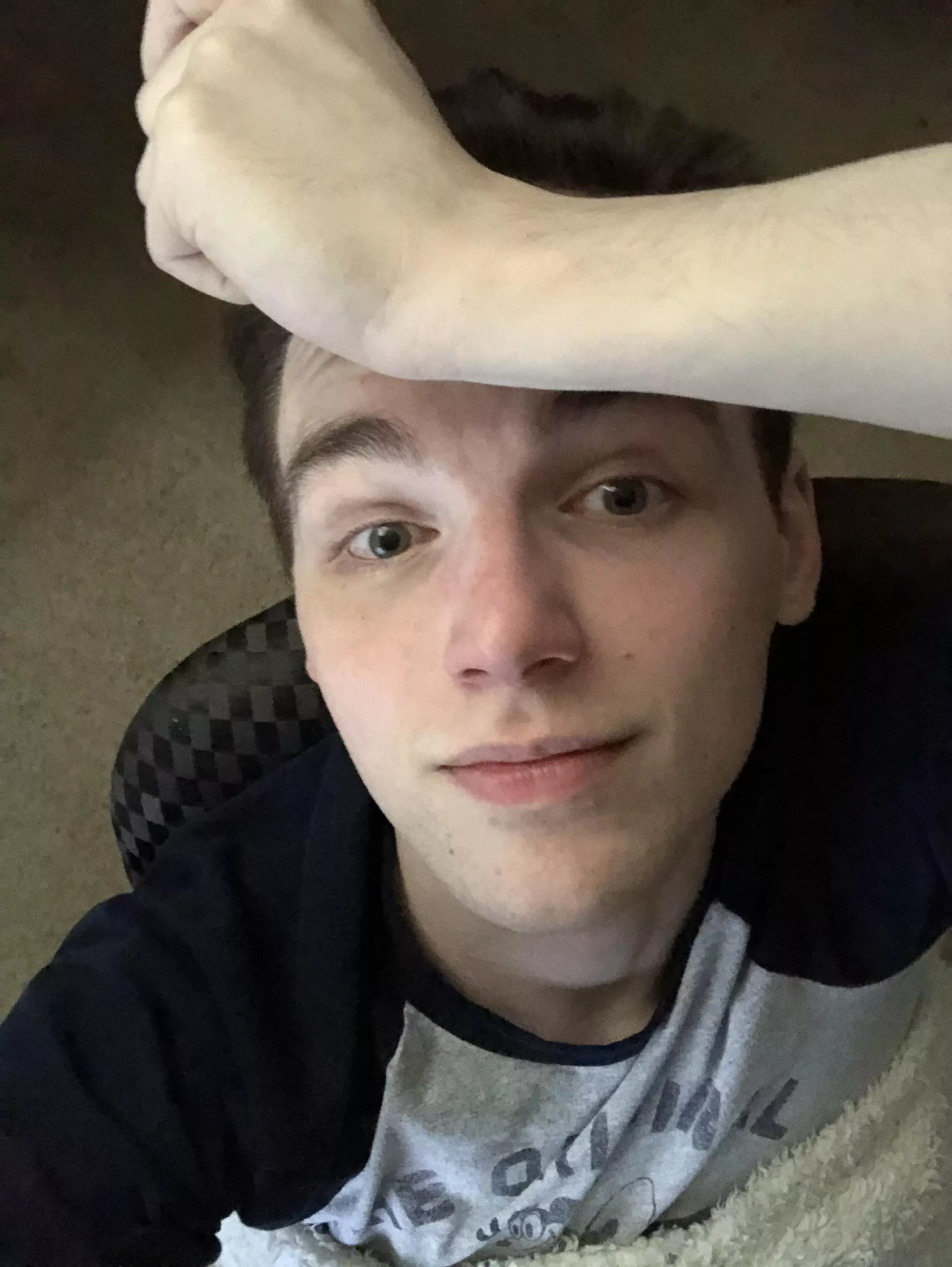 Any cancer survivors self conscious about your hair growing back incorrectly