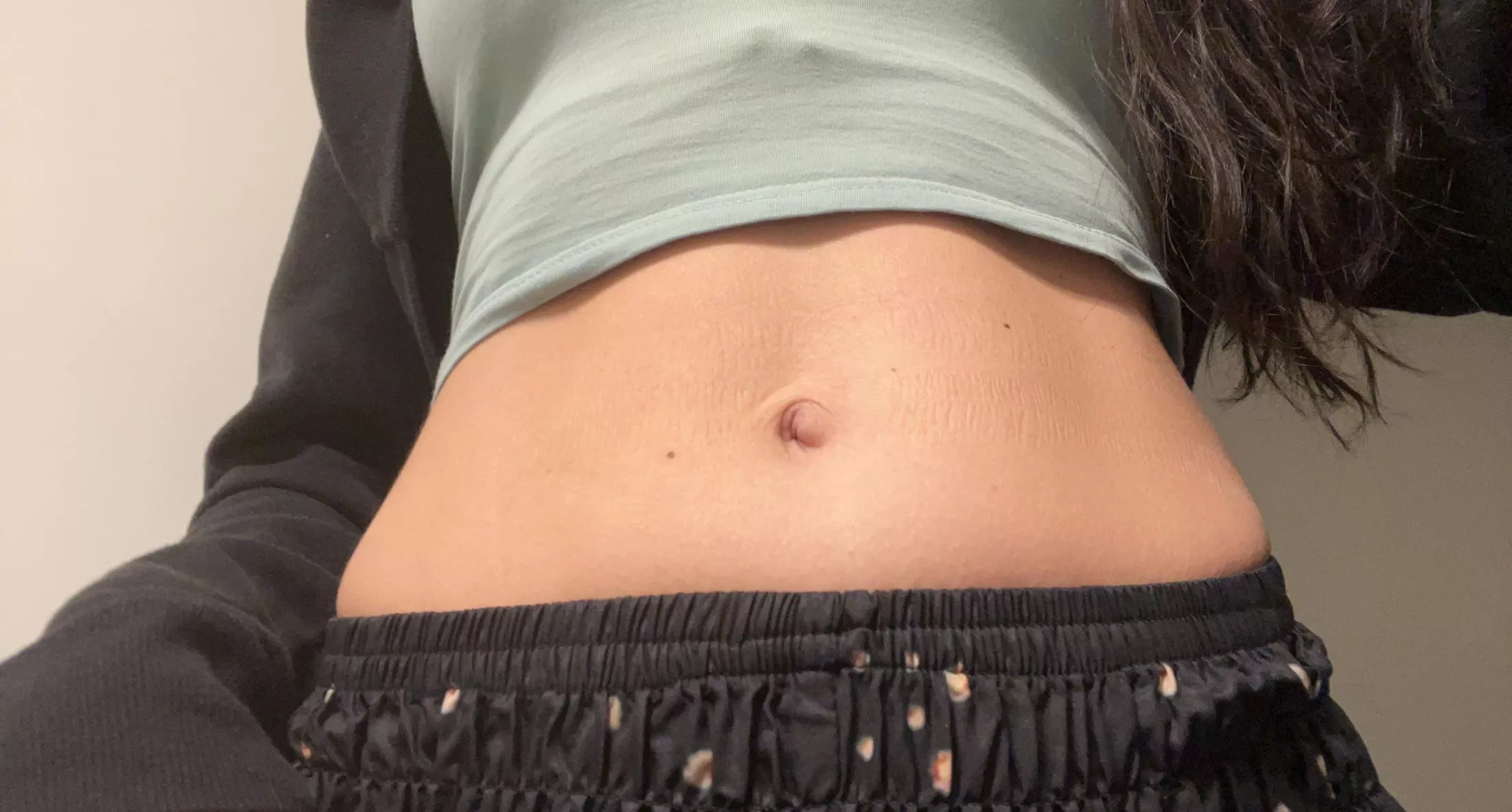 Awe my pants made lines on my button