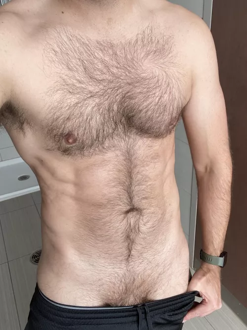 Can a [38] dad get any love here when he keeps his pants (mostly) on?