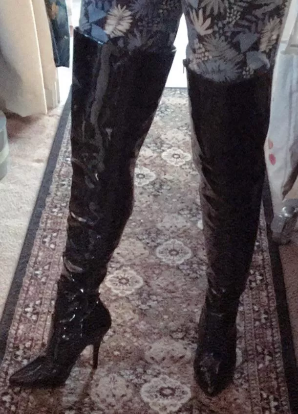 Can’t stop thinking about the most comfortable heartstompers I’ve ever worn❤️‍🔥