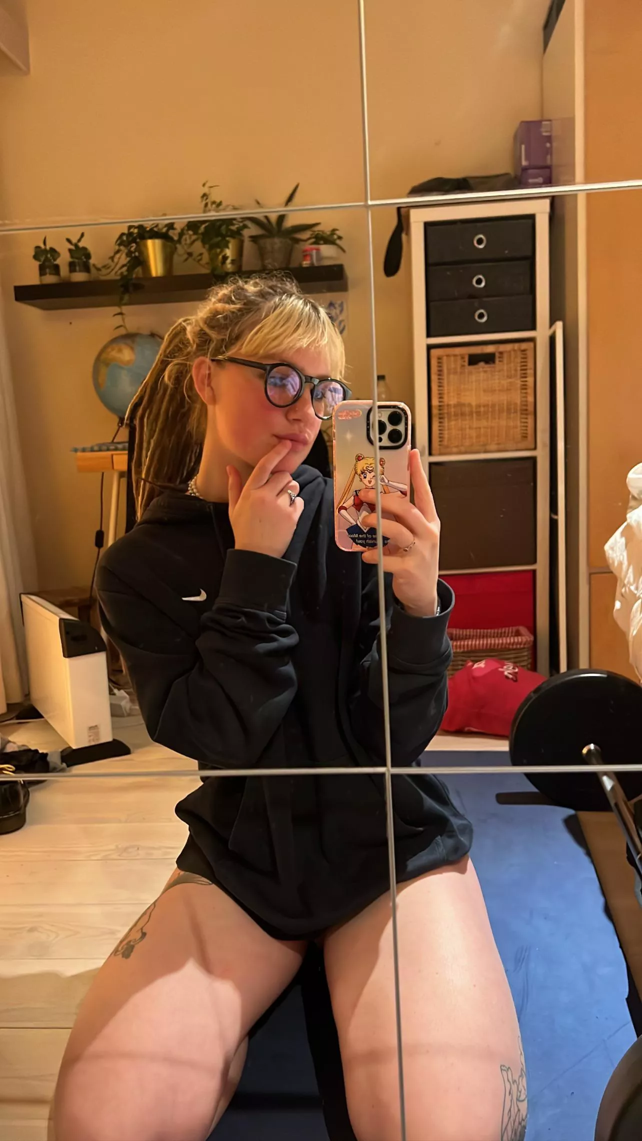 come play with this naughty girl that’s not wearing any underwear :)