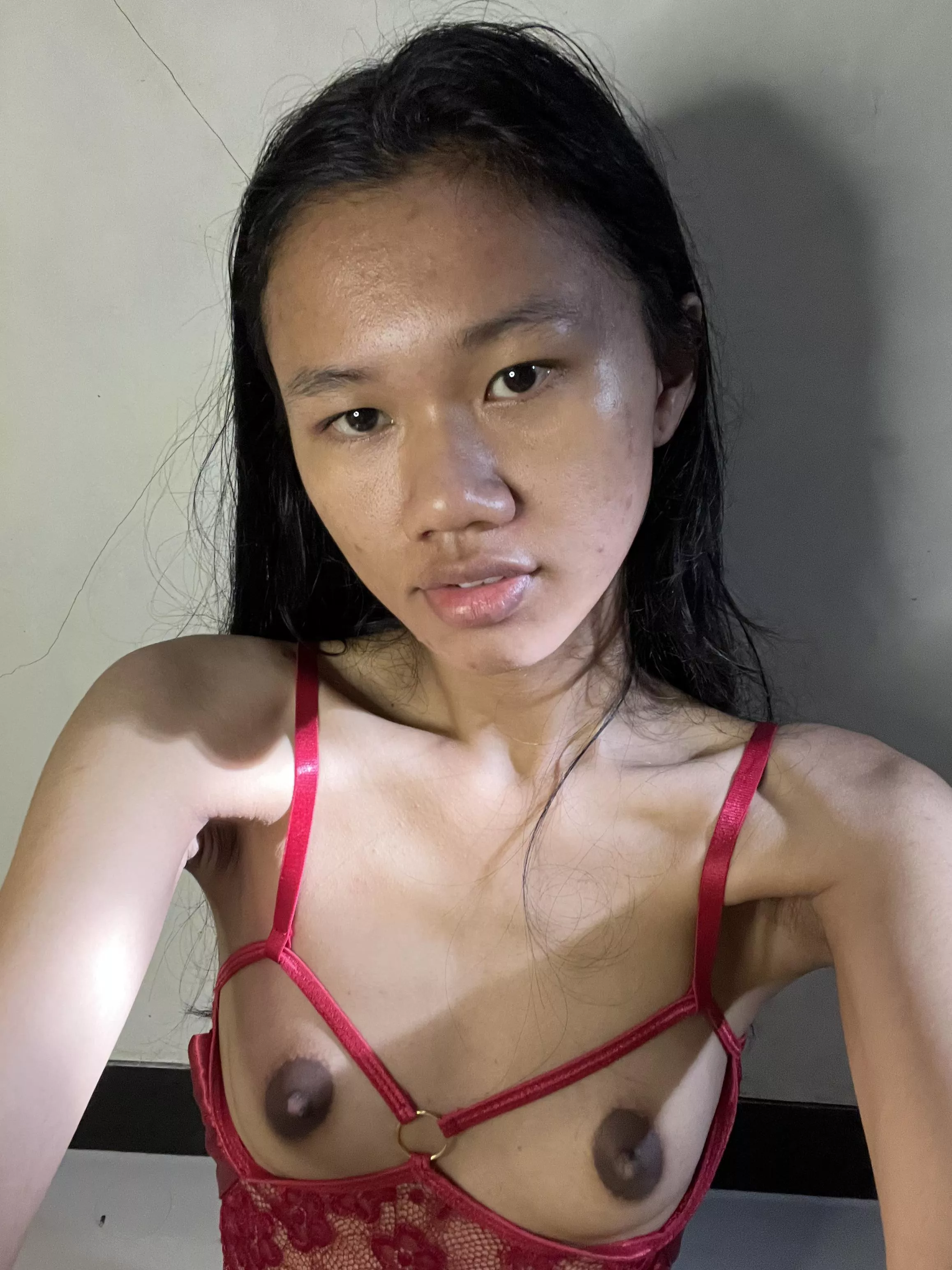 Daddy you want slap my nipple?