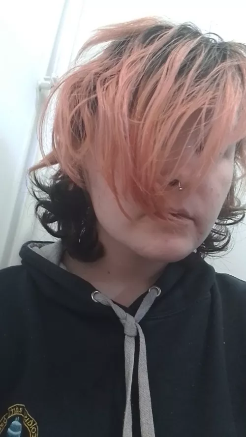 Exams T-T gib a femboy some love ?