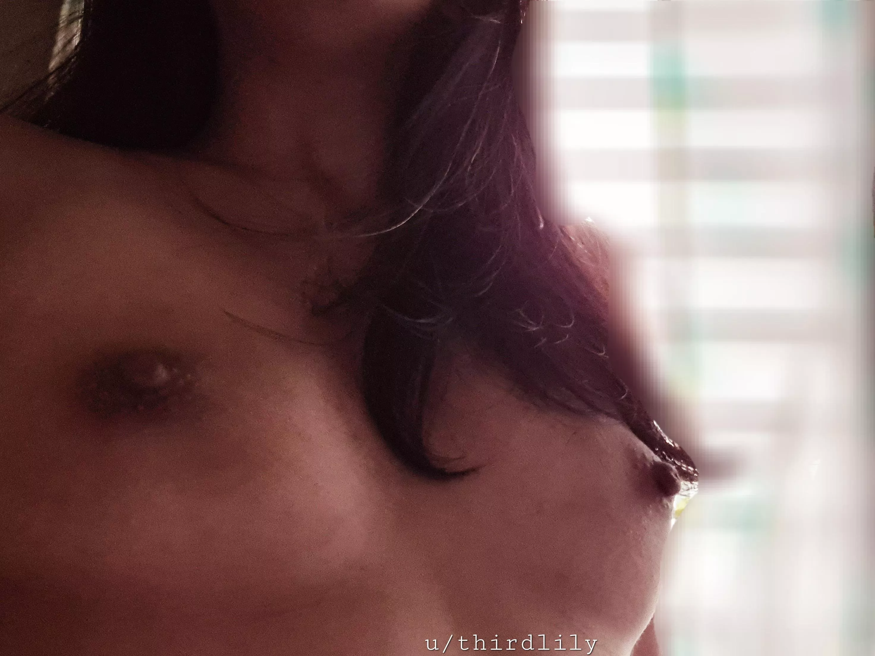 [F]or those with small hands 👐