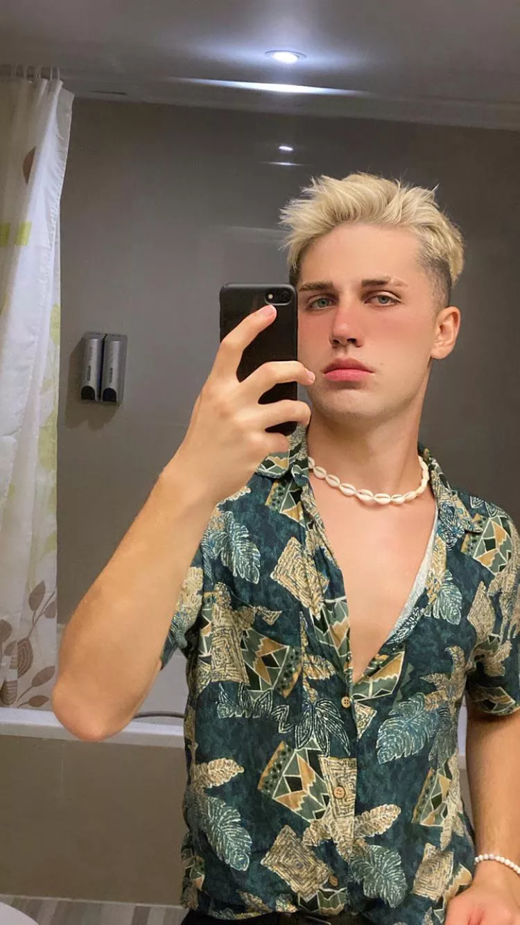 Hi!! Im exhausted.. can’t wait for the weekend