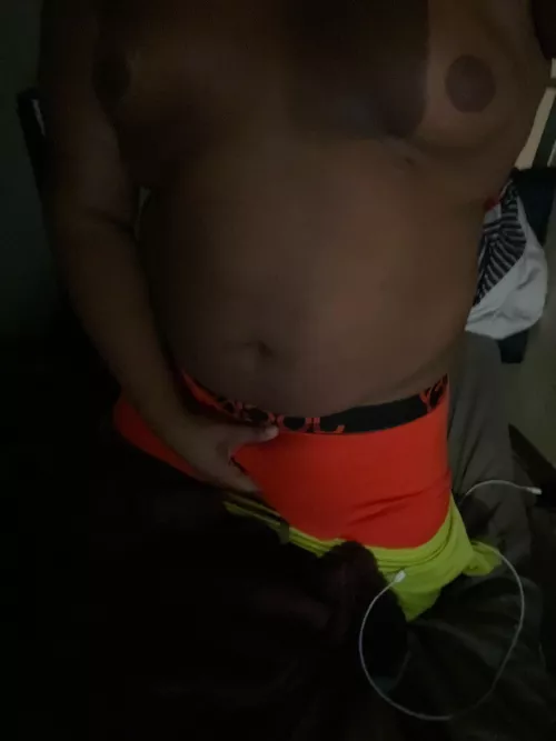 Hmu for me to take ‘em off for you