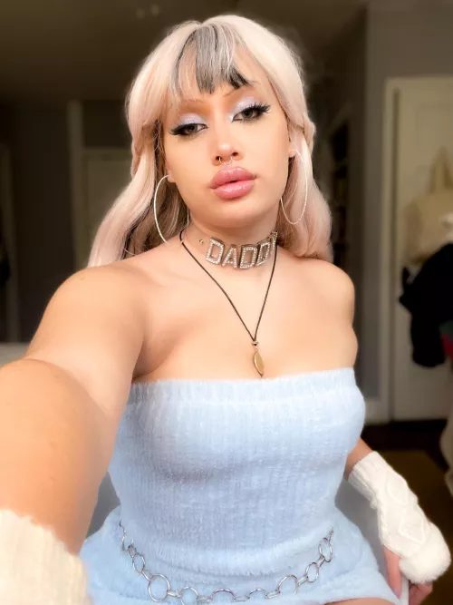 I can't wait to make my GF's lips even bigger and faker