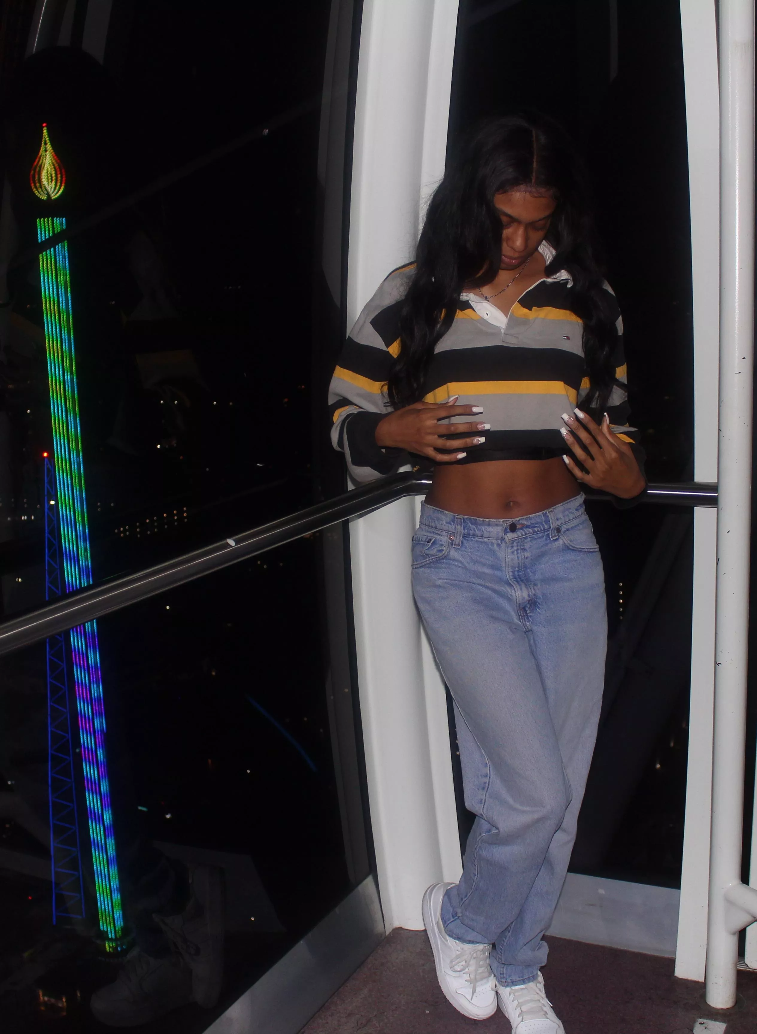 I love the nightlife! 🌃