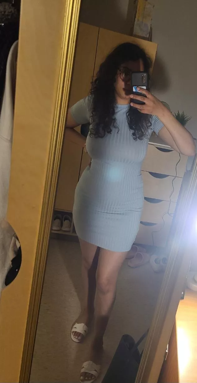 I think blue is the perfect color🦋💙