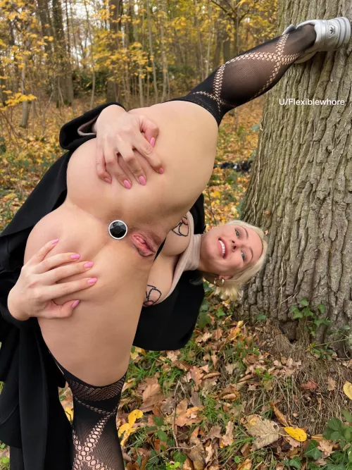 I wish one day we will go to the forest and you fuck me hard😜