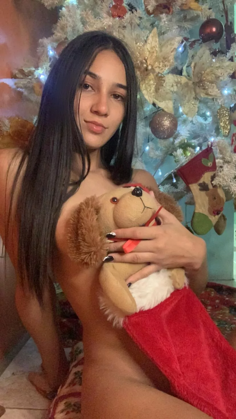 I'm giving away dickratings to all the guys who pay the subscription to my OF ❤️