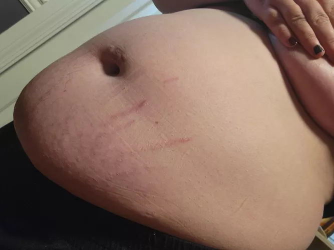 I'm so stuffed 😋 (make me fit more)