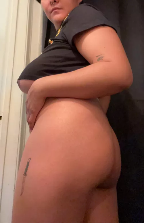 It’s a chilly night, keep me warm