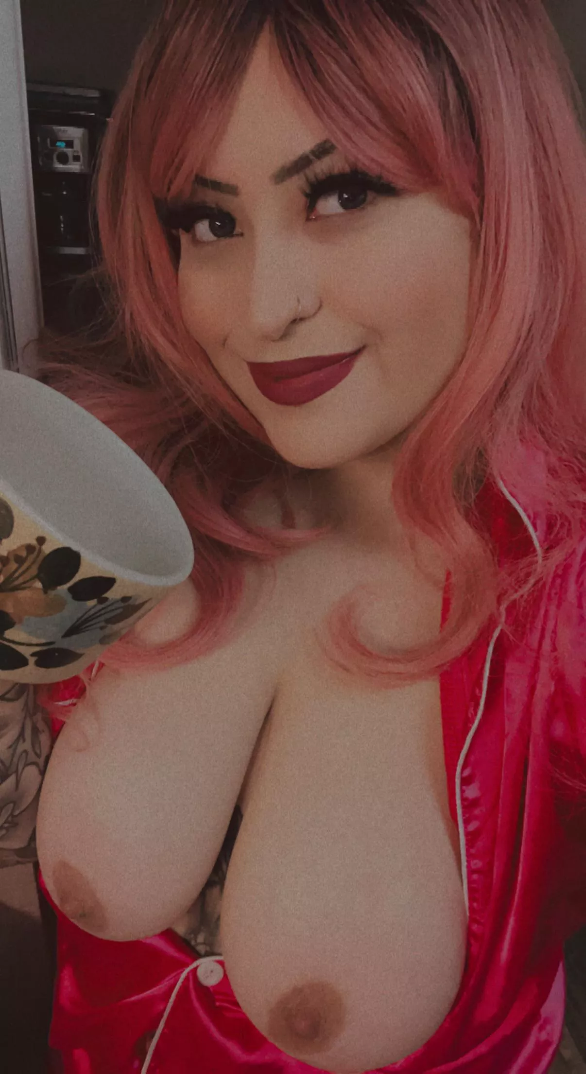 Let’s meet for some coffee😋