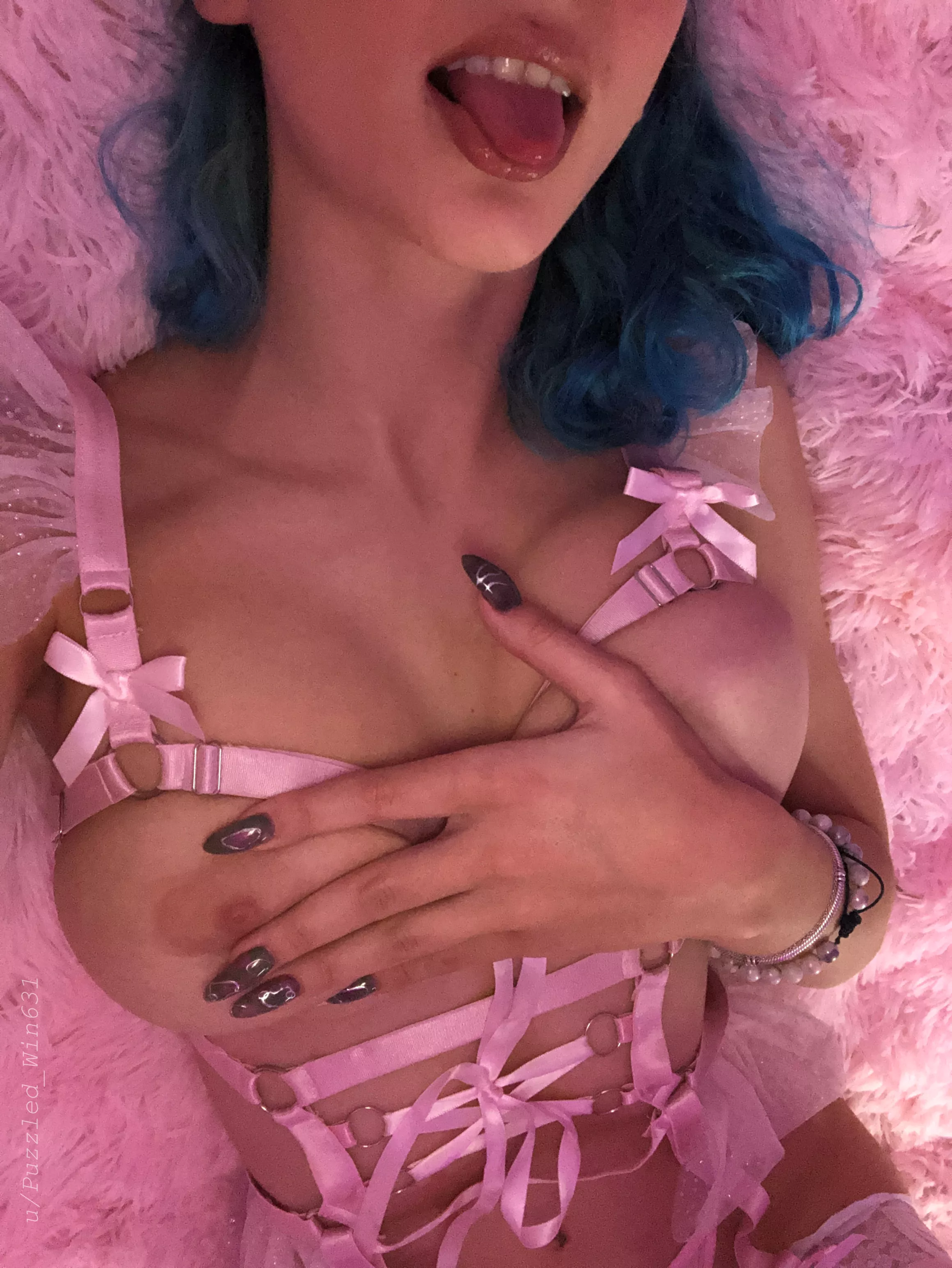 My lingerie set looks cute but my fantasies are so dirty [f]