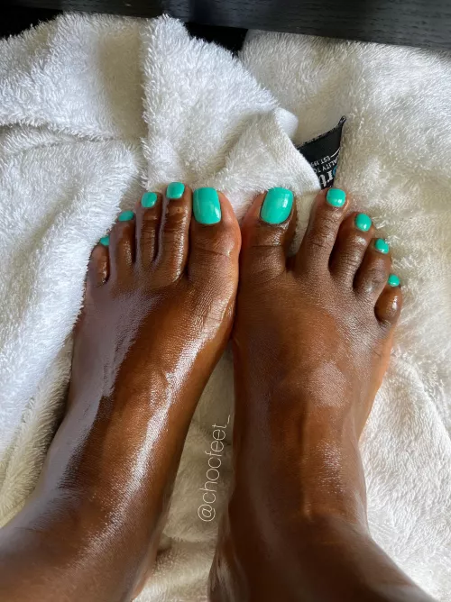 Need help rubbing this oil in :) anyone