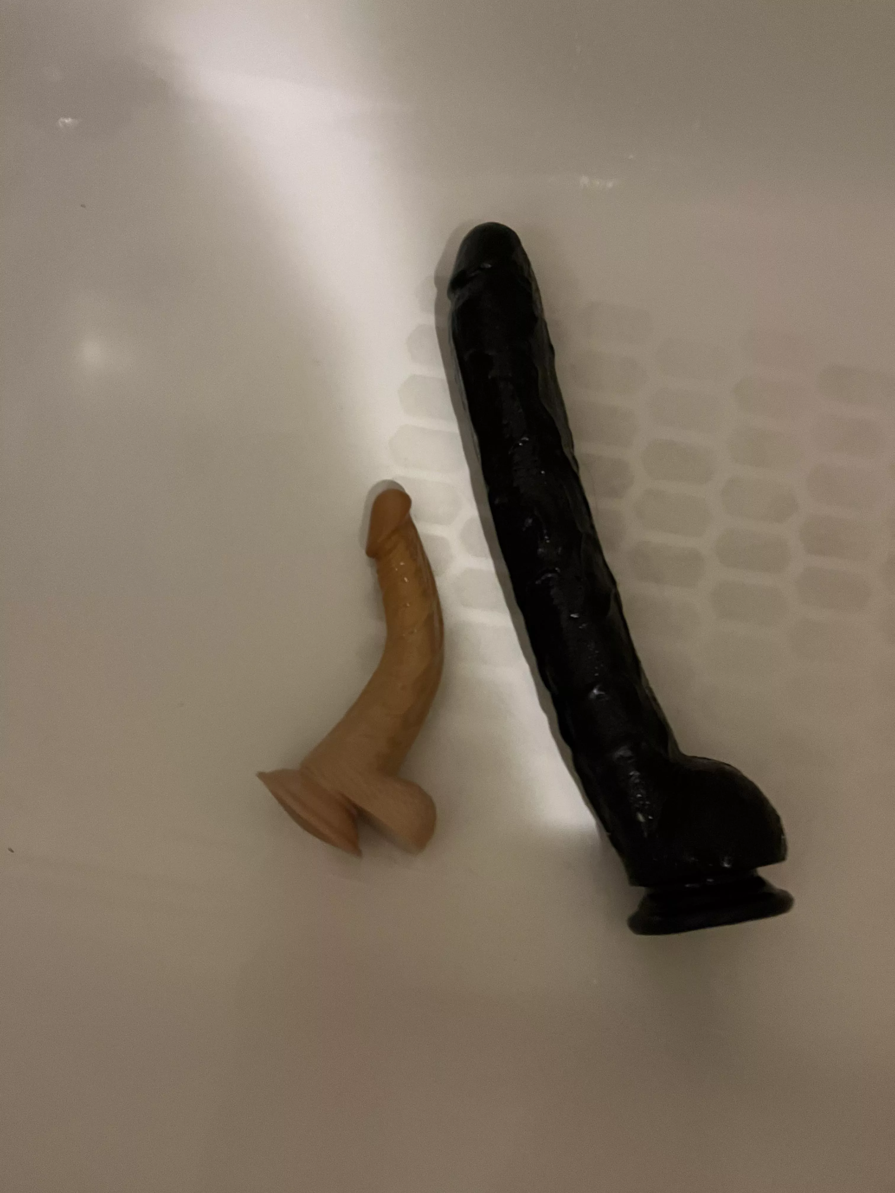 New toy make me take it for you open to request or tasks😈