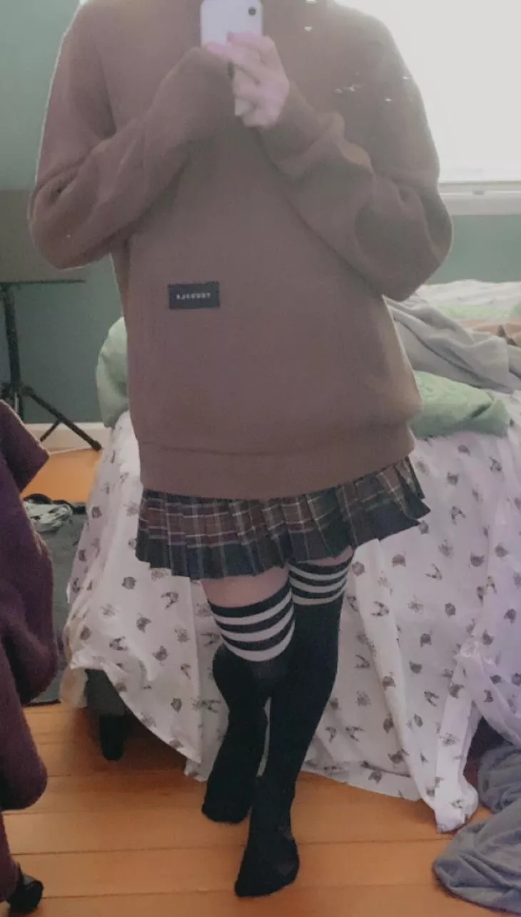 Oversized hoodies >>>