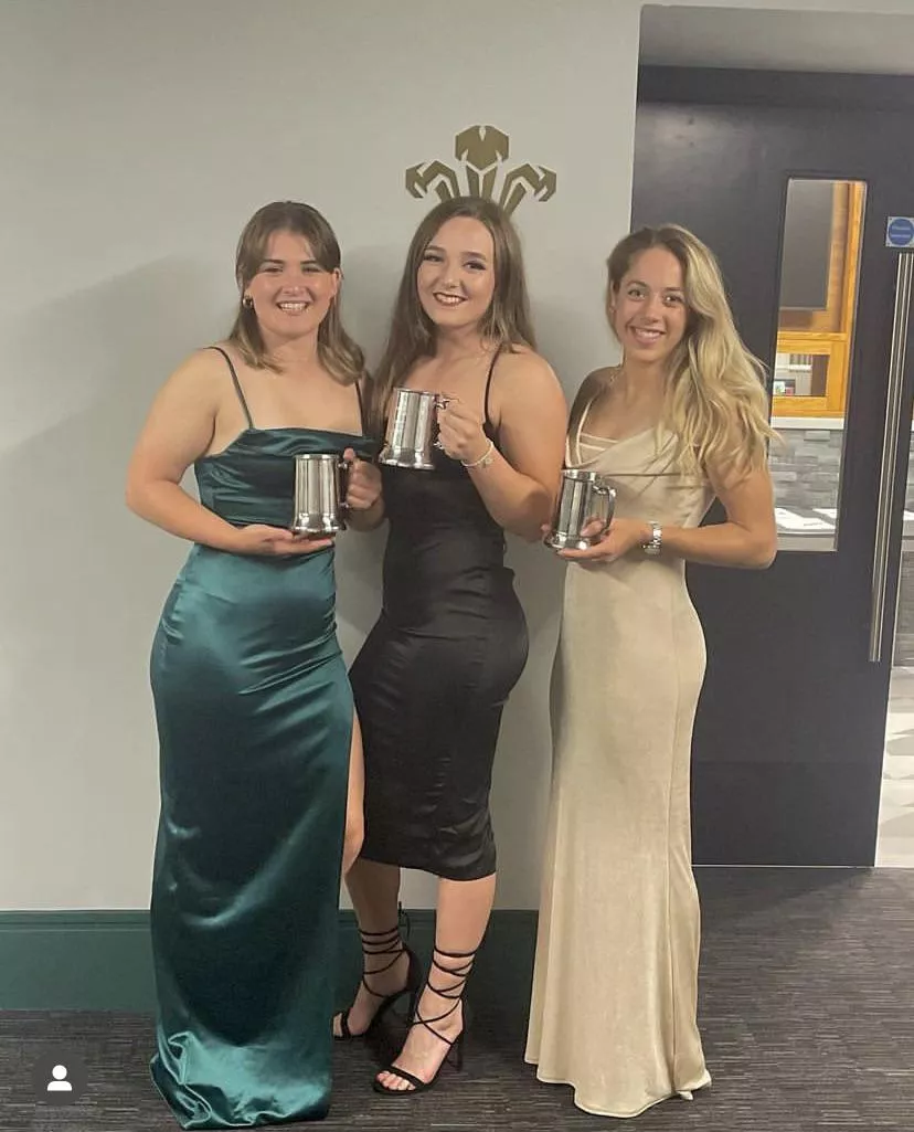 Rugby girls irtr - which?