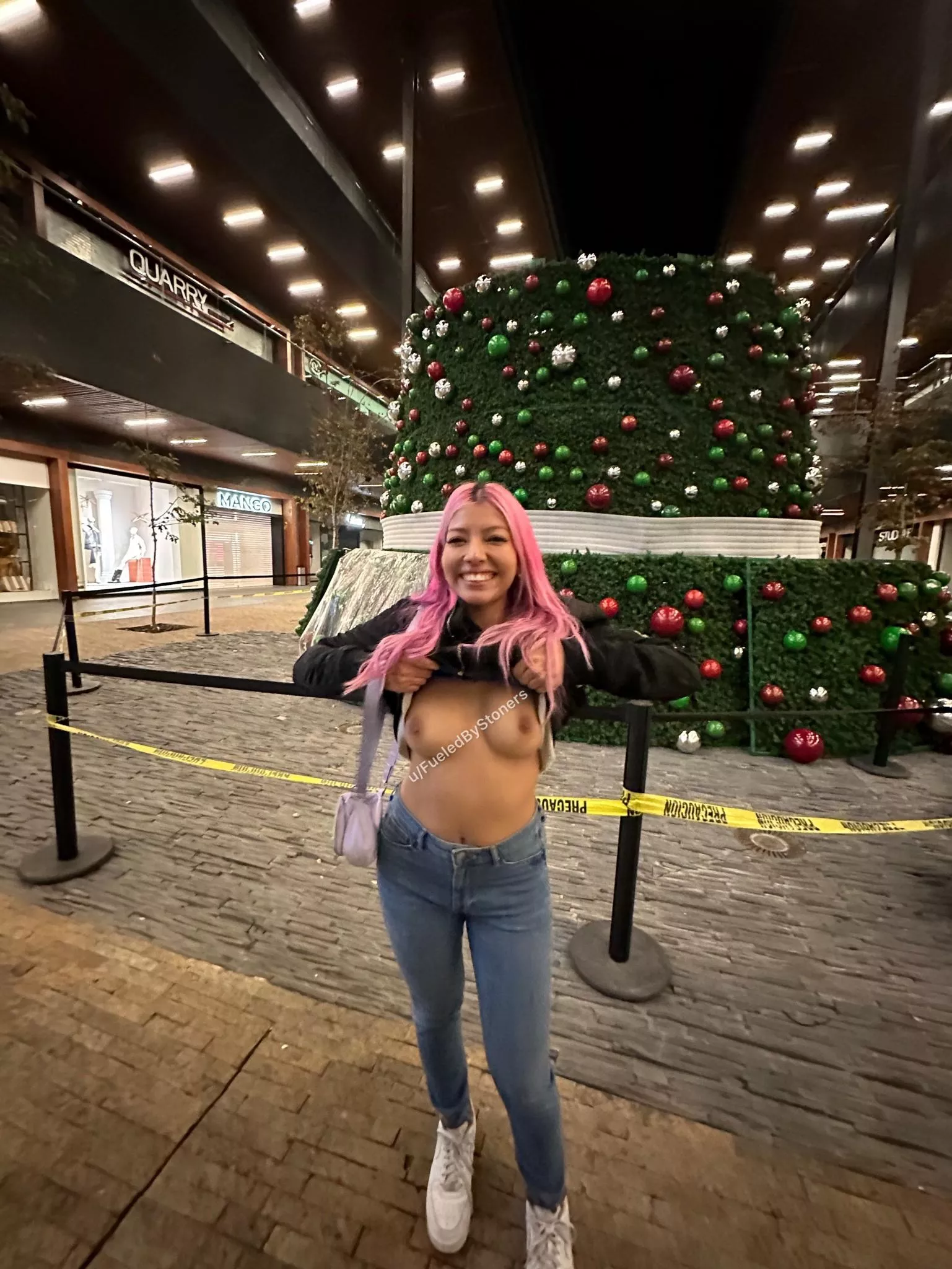 Seasons greetings [img]