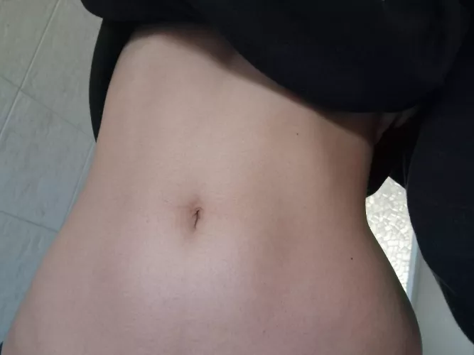 show me how you use your tongue