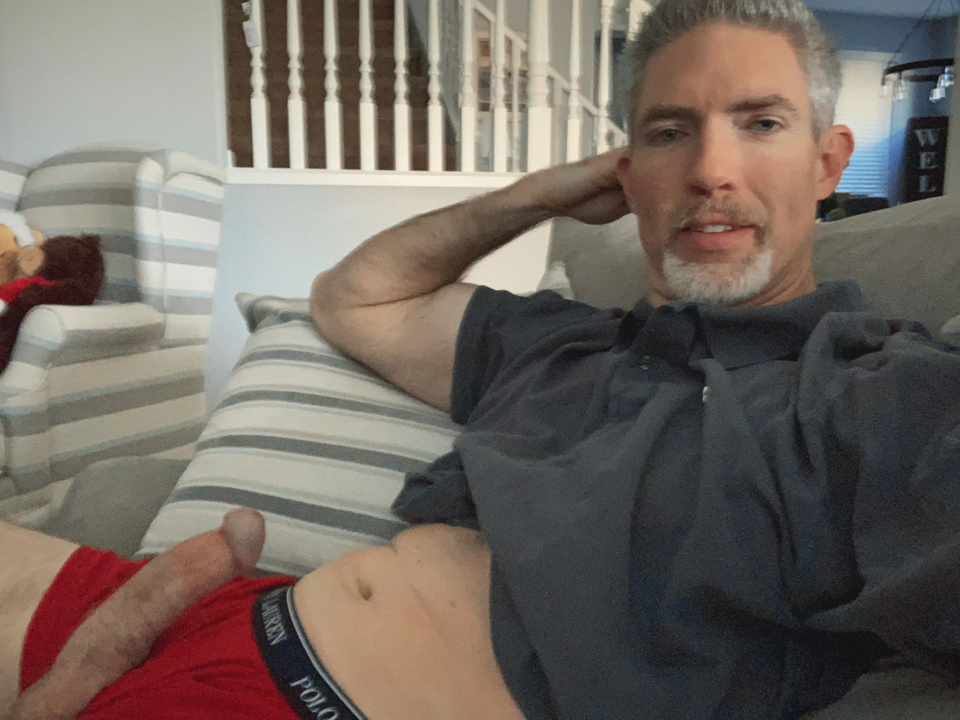 So horny I can’t contain it (46)