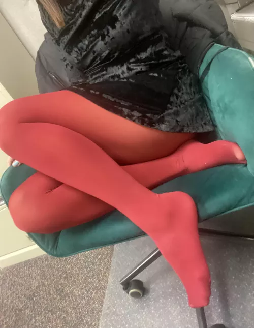 Taking off my shoes now that I’m the last one left in the office for the day ☺️ (33f)