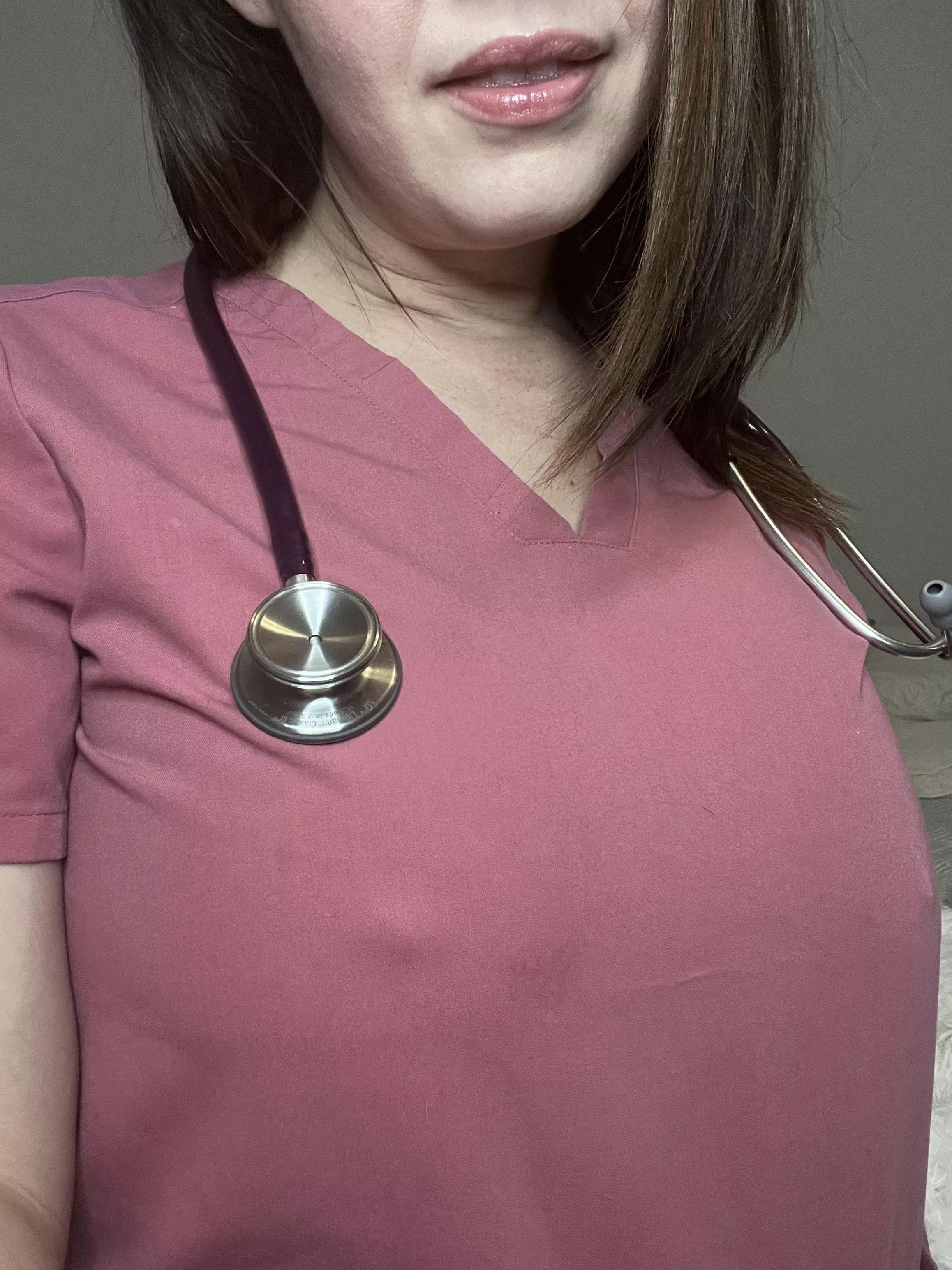 The bra is the first thing to go after shift