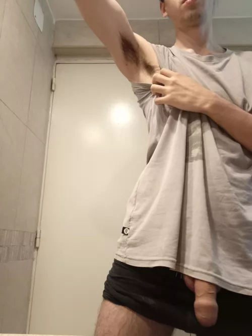 ups! do you wanna fuck?