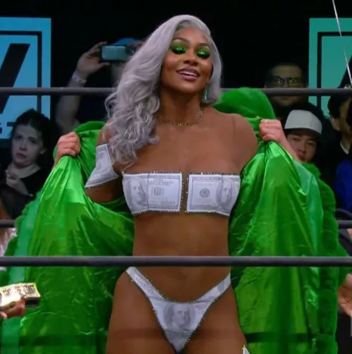 What a woman… [Jade Cargill]