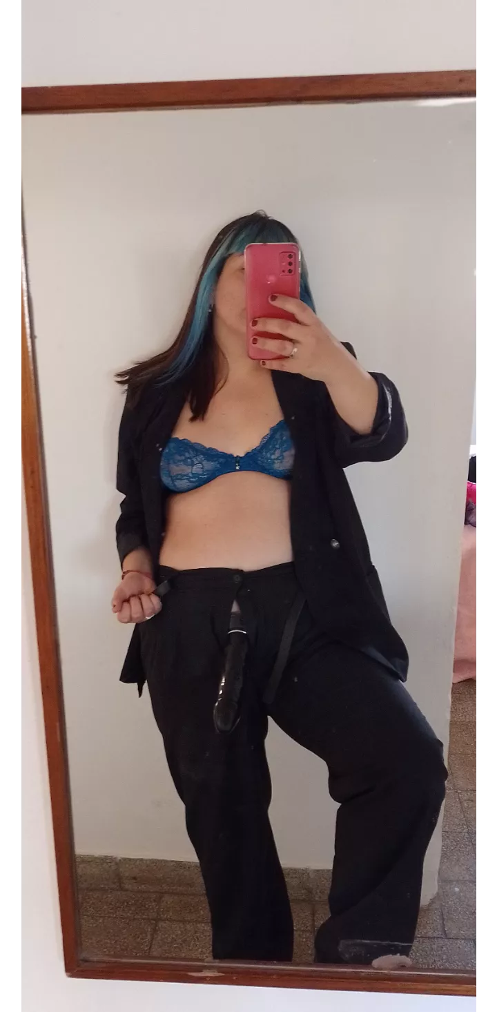 Who's going to be the first loser to suck me off?💦